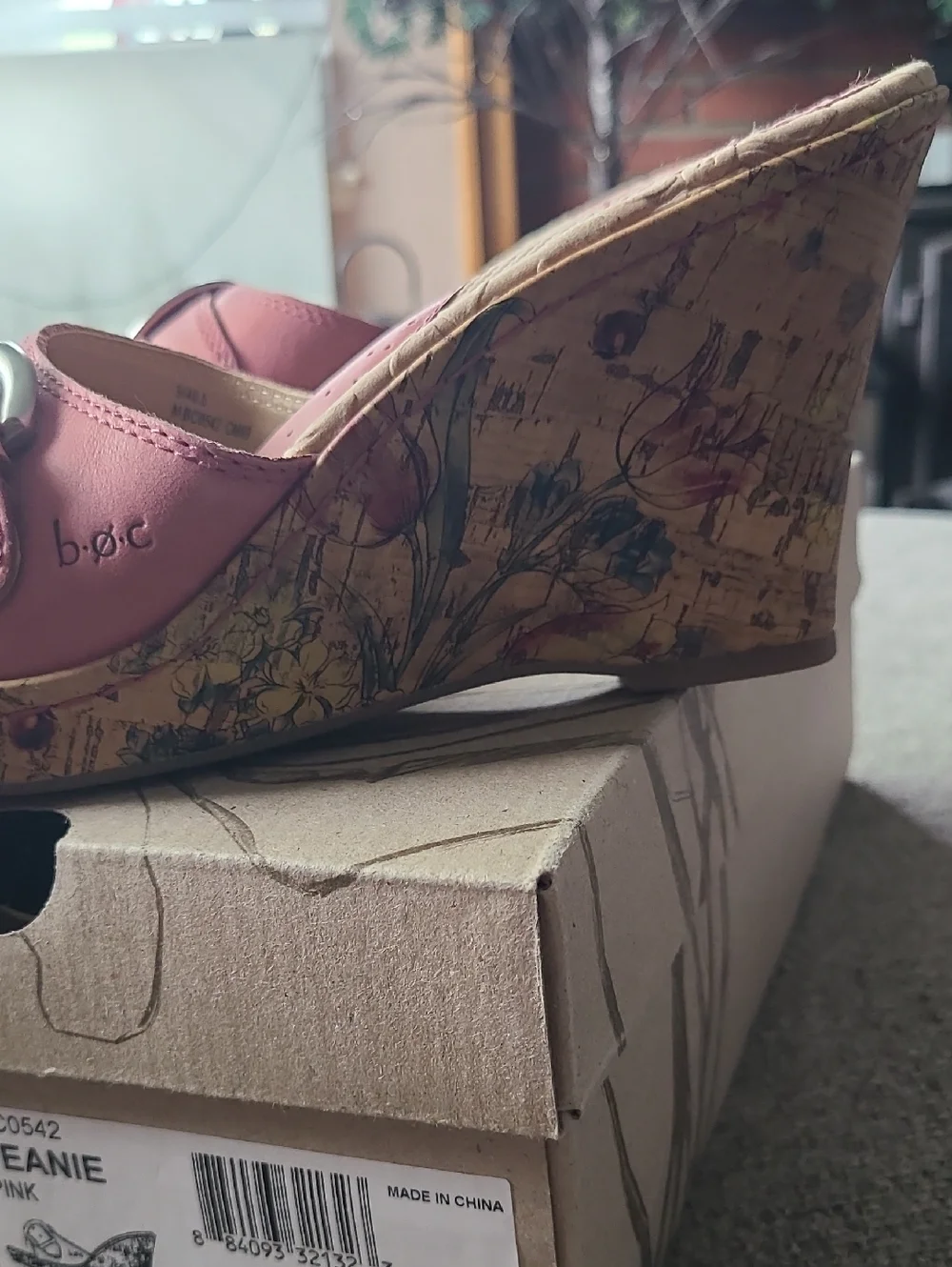 b.o.c. Pink Cork Wedge Slide Sandals with Buckle SIZE 9